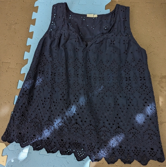 Two gap blouses - Picture 3 of 5